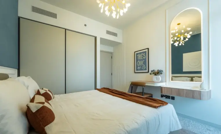 Second bedroom