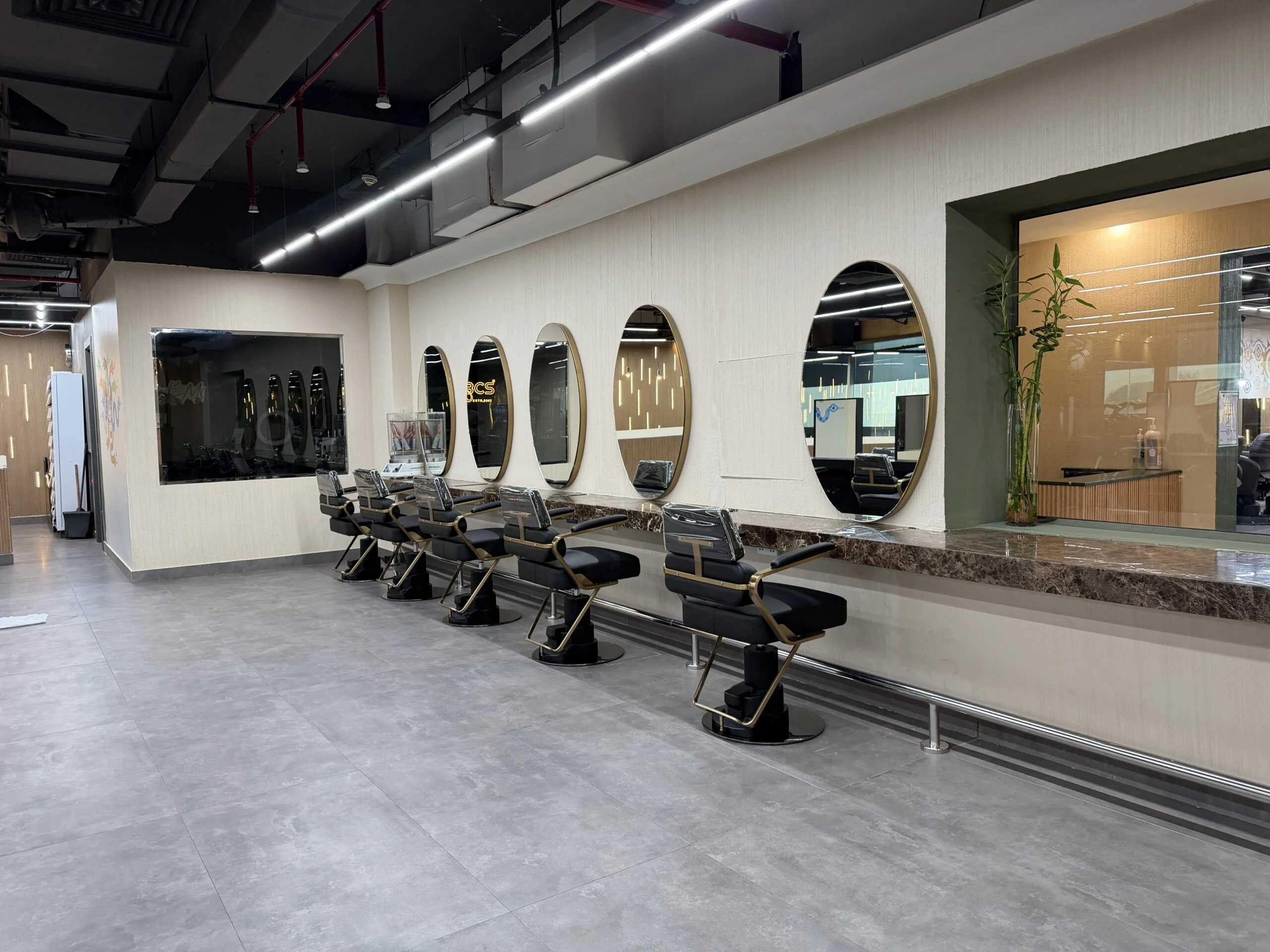 black theme salon interior design services in dubai