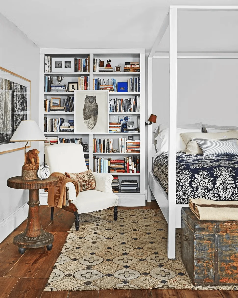 built-in-bookcase-nook-bedroom-design