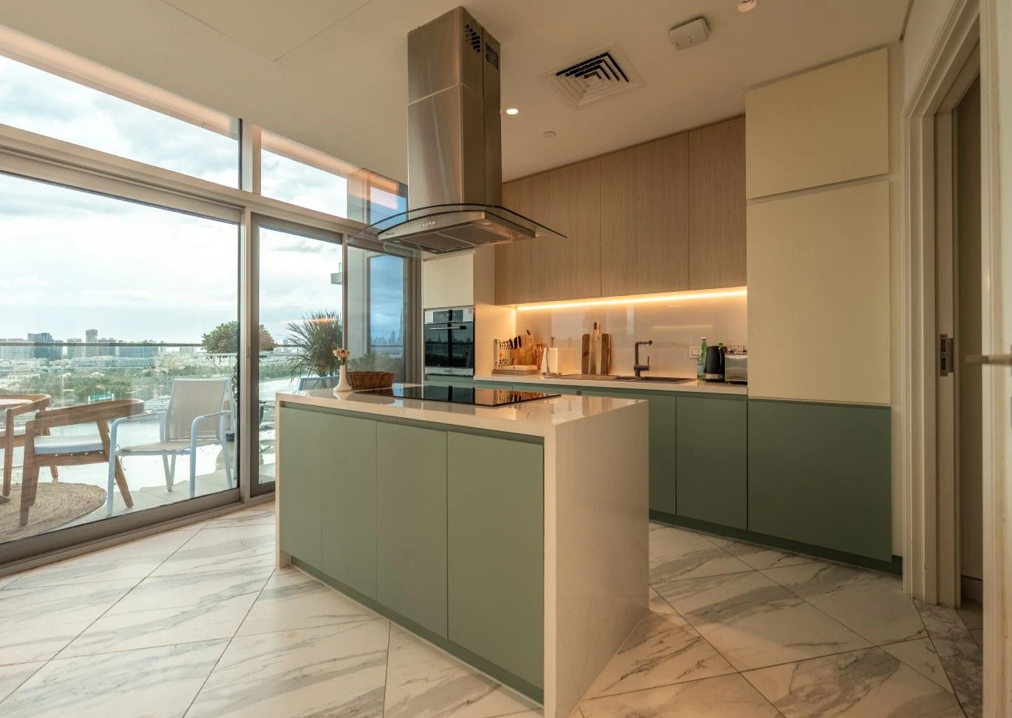 Penthouse media wall Dubai