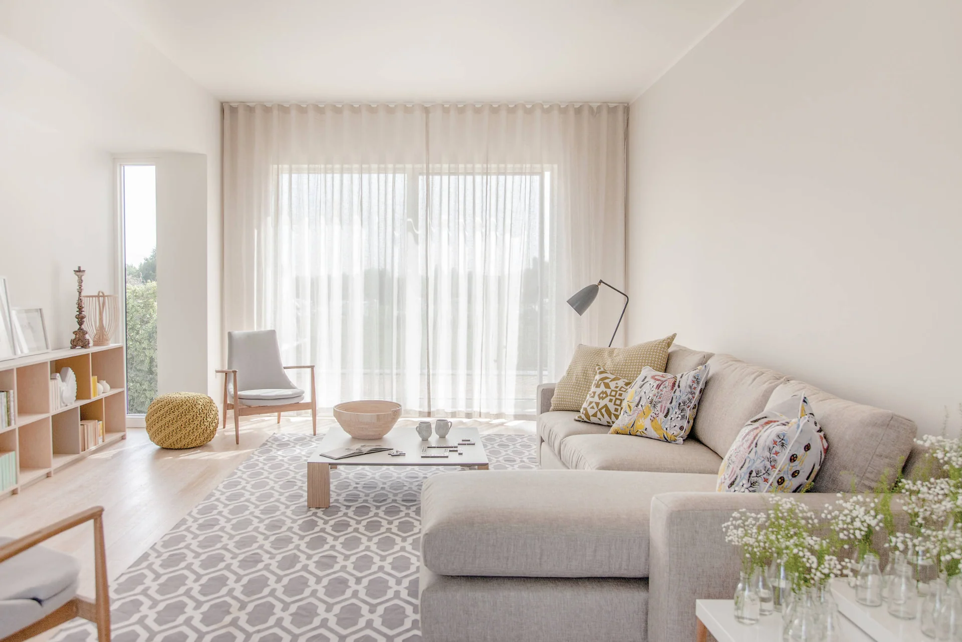 Living room of Neutral Lovers