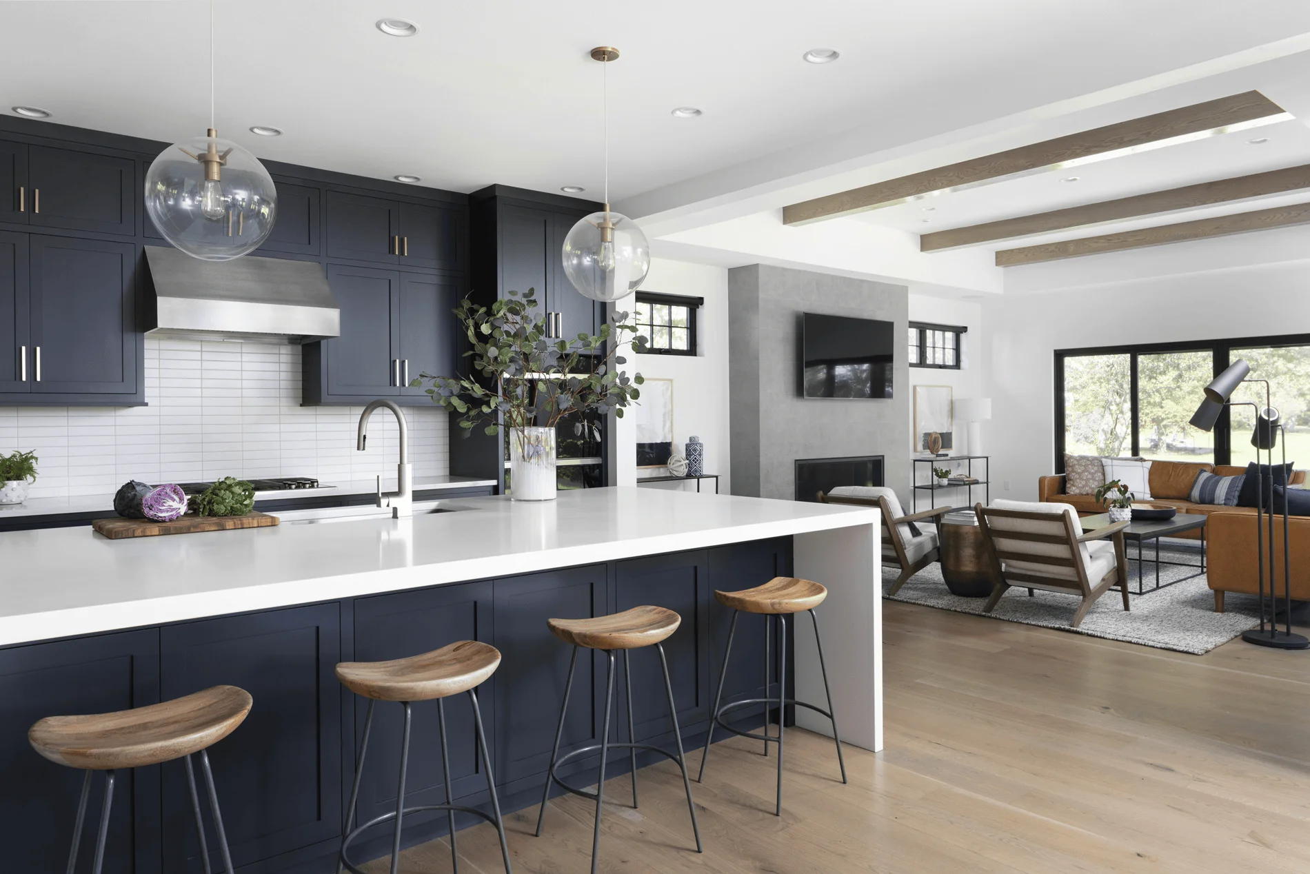 Open-Plan Modern Kitchen Design
