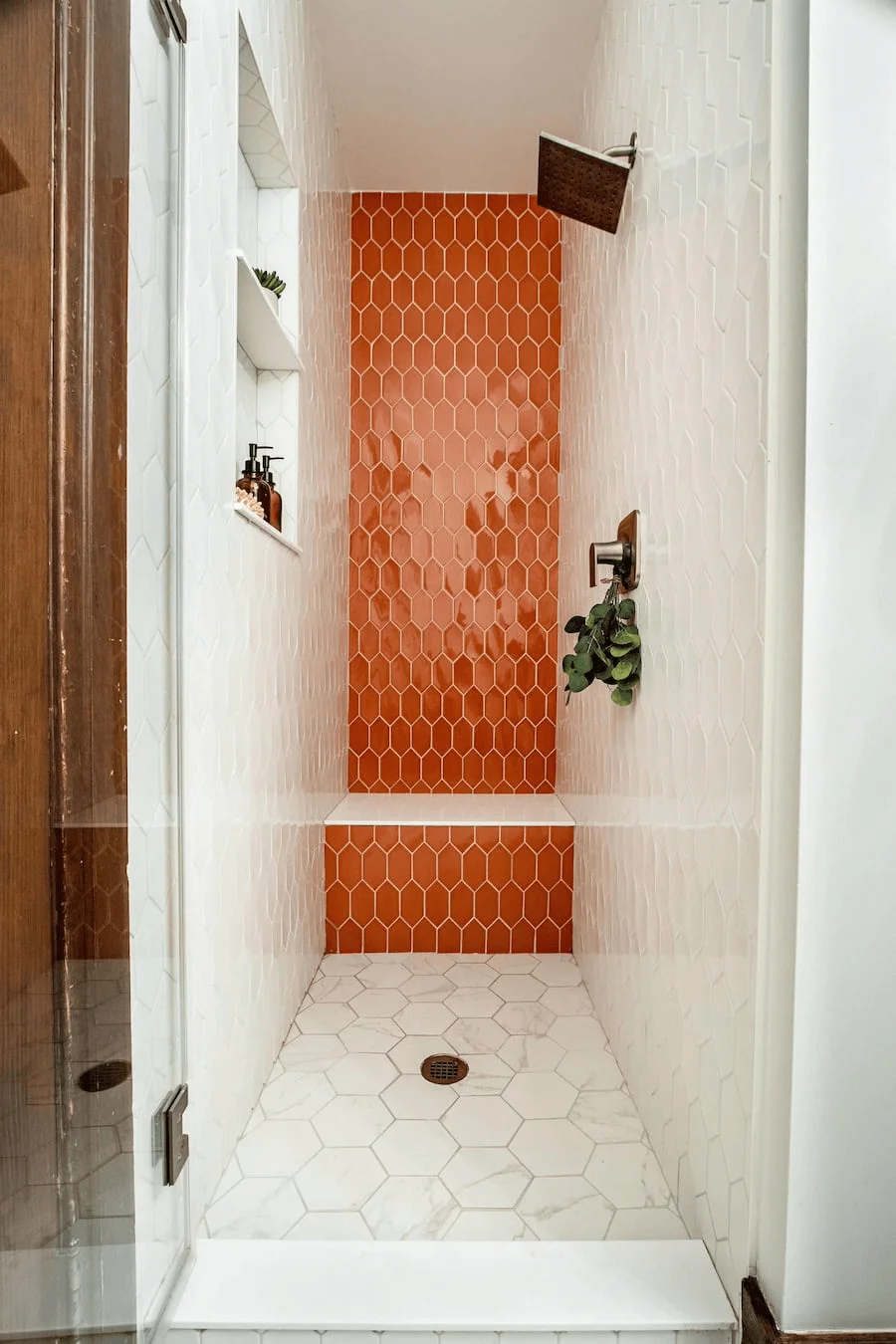 small-bathroom-floating-shower-bench