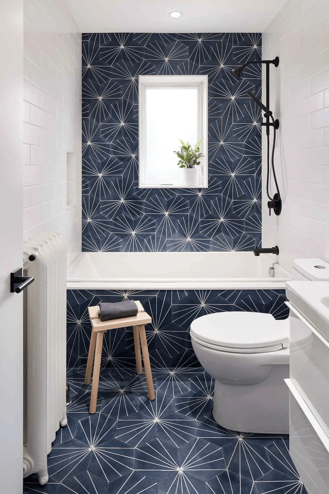 small-bathroom-floor-to-shower-wall-tile-continuity