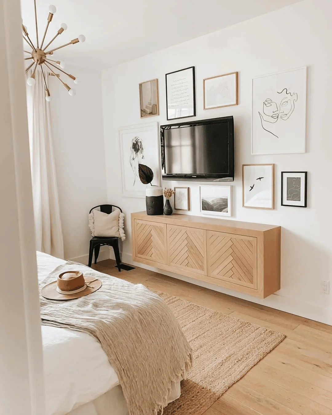 small-bedroom-tv-above-low-dresser